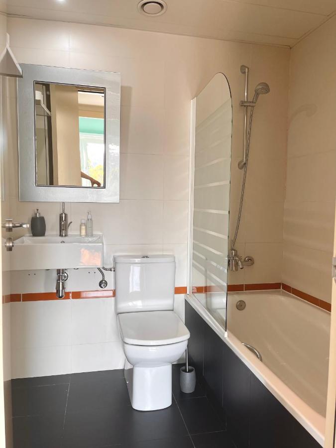 Smluxuryhouse Apartment Sant Adria de Besos Bagian luar foto